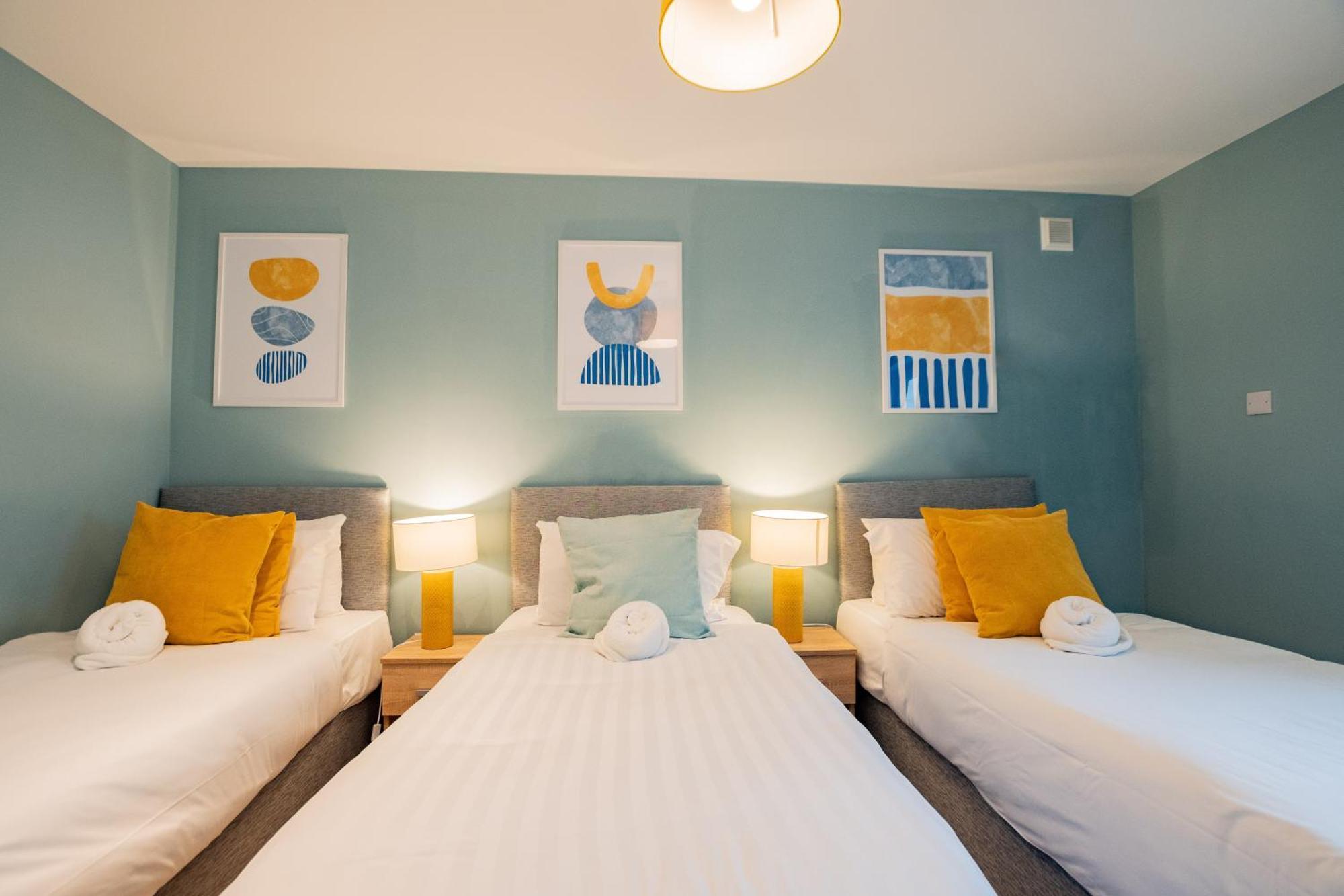 The Large Group House -Sleeps 21 Villa Dublin Kültér fotó