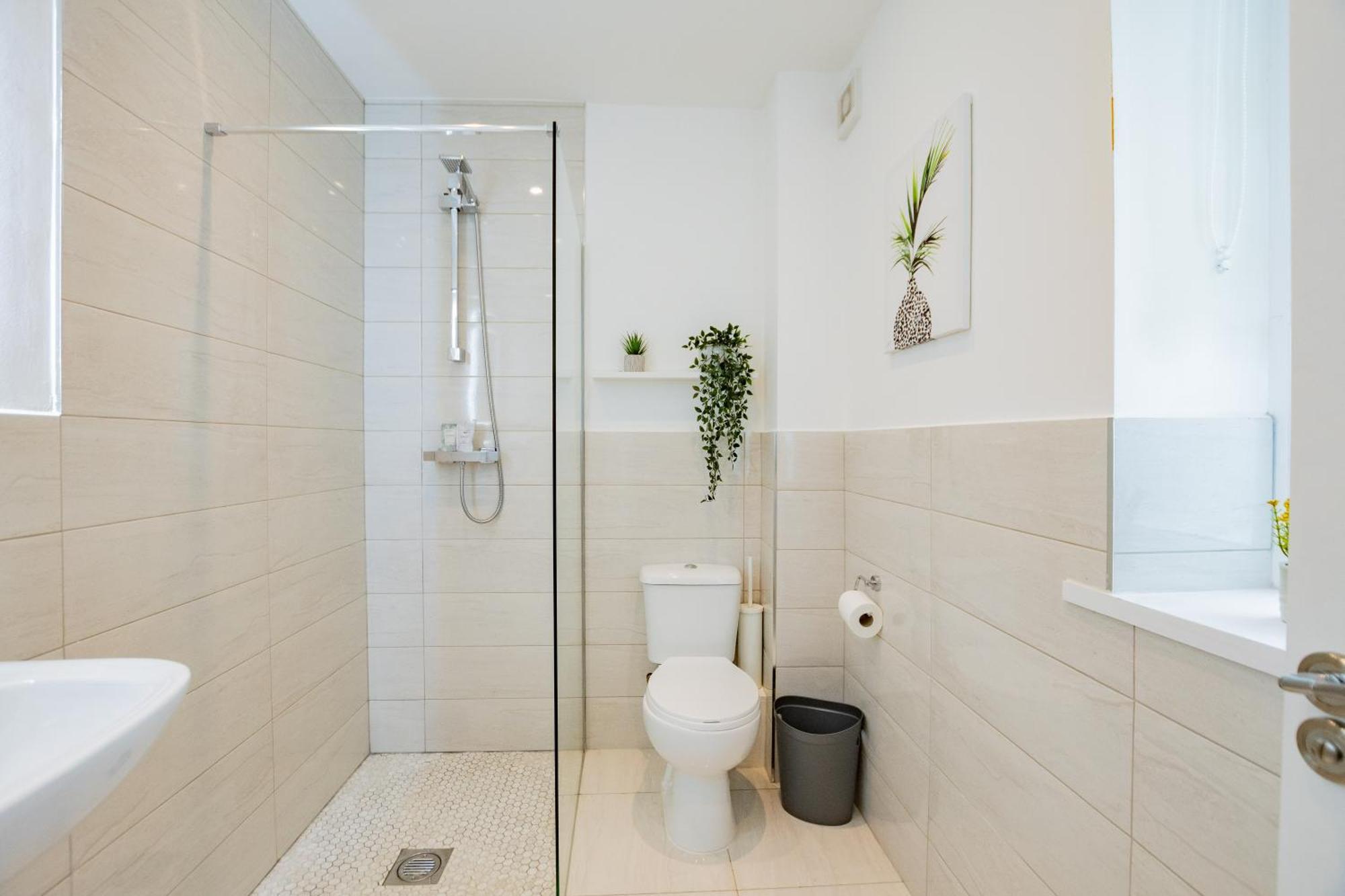 The Large Group House -Sleeps 21 Villa Dublin Kültér fotó