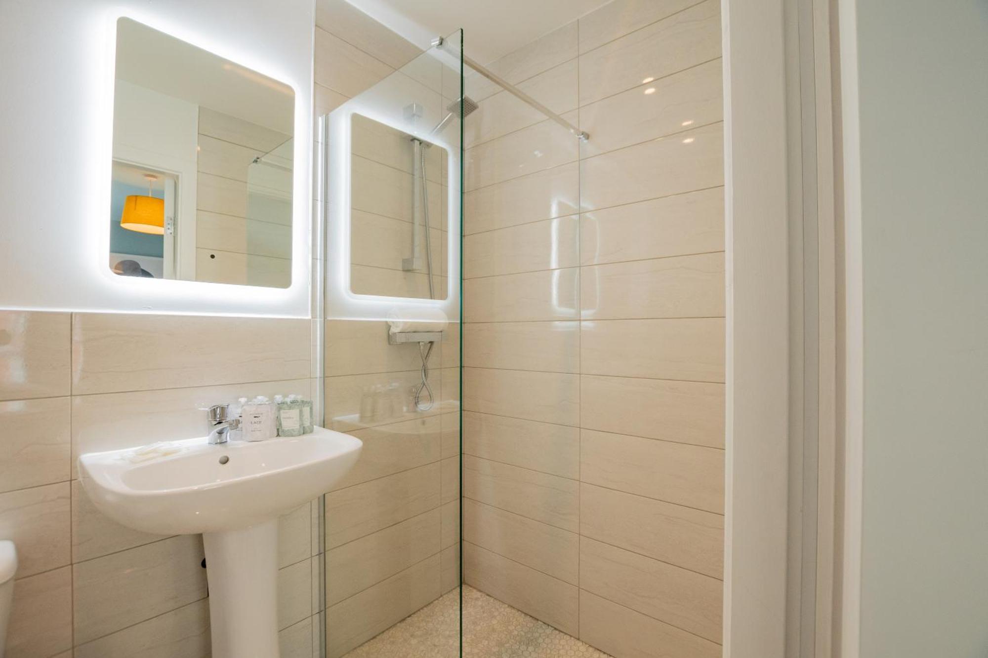 The Large Group House -Sleeps 21 Villa Dublin Kültér fotó